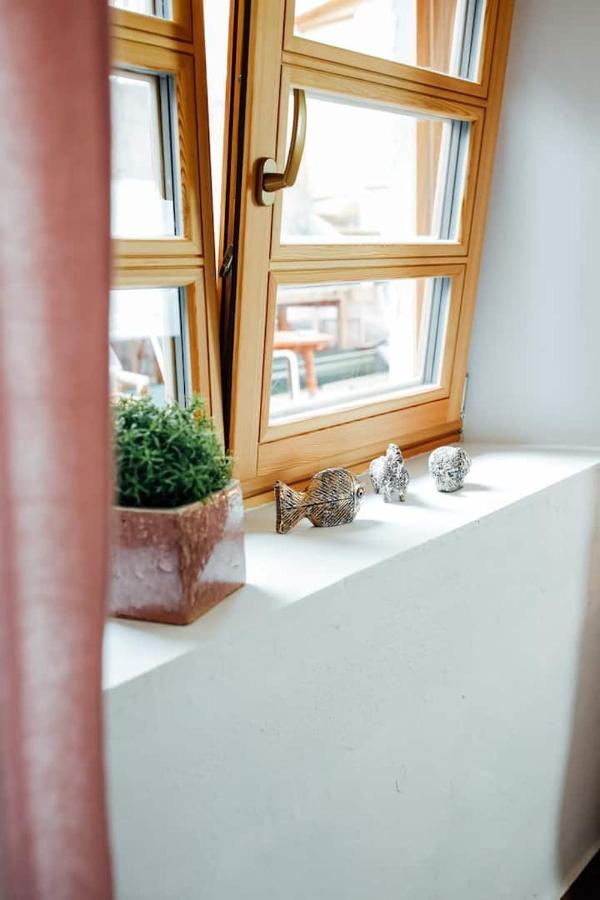 Apartment Aussee- Beletage Salzherrenhof- Kueche, Wlan, Netflix Bad Aussee Bagian luar foto