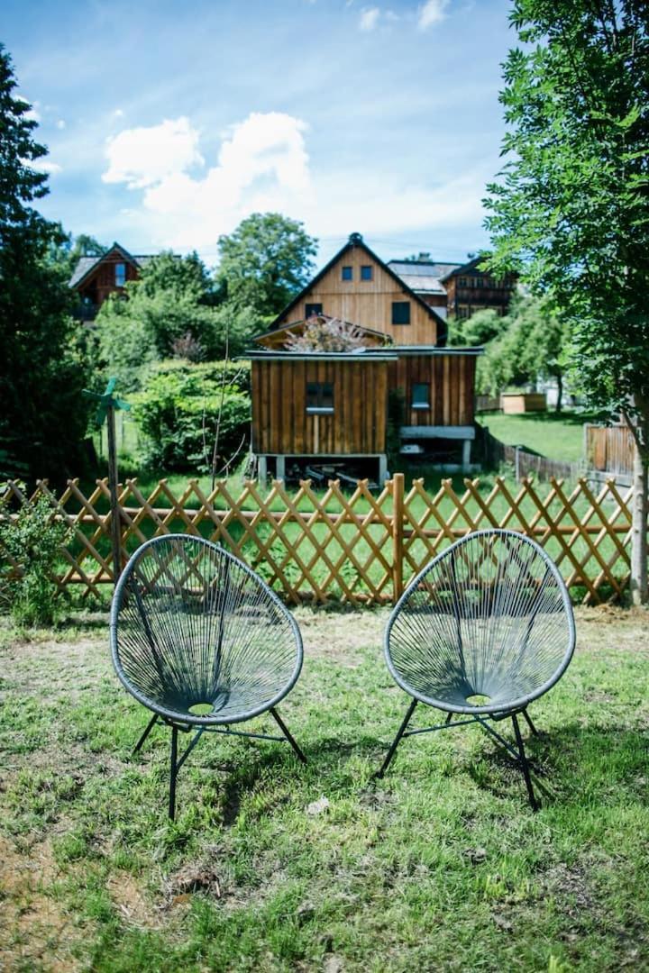 Apartment Aussee- Beletage Salzherrenhof- Kueche, Wlan, Netflix Bad Aussee Bagian luar foto